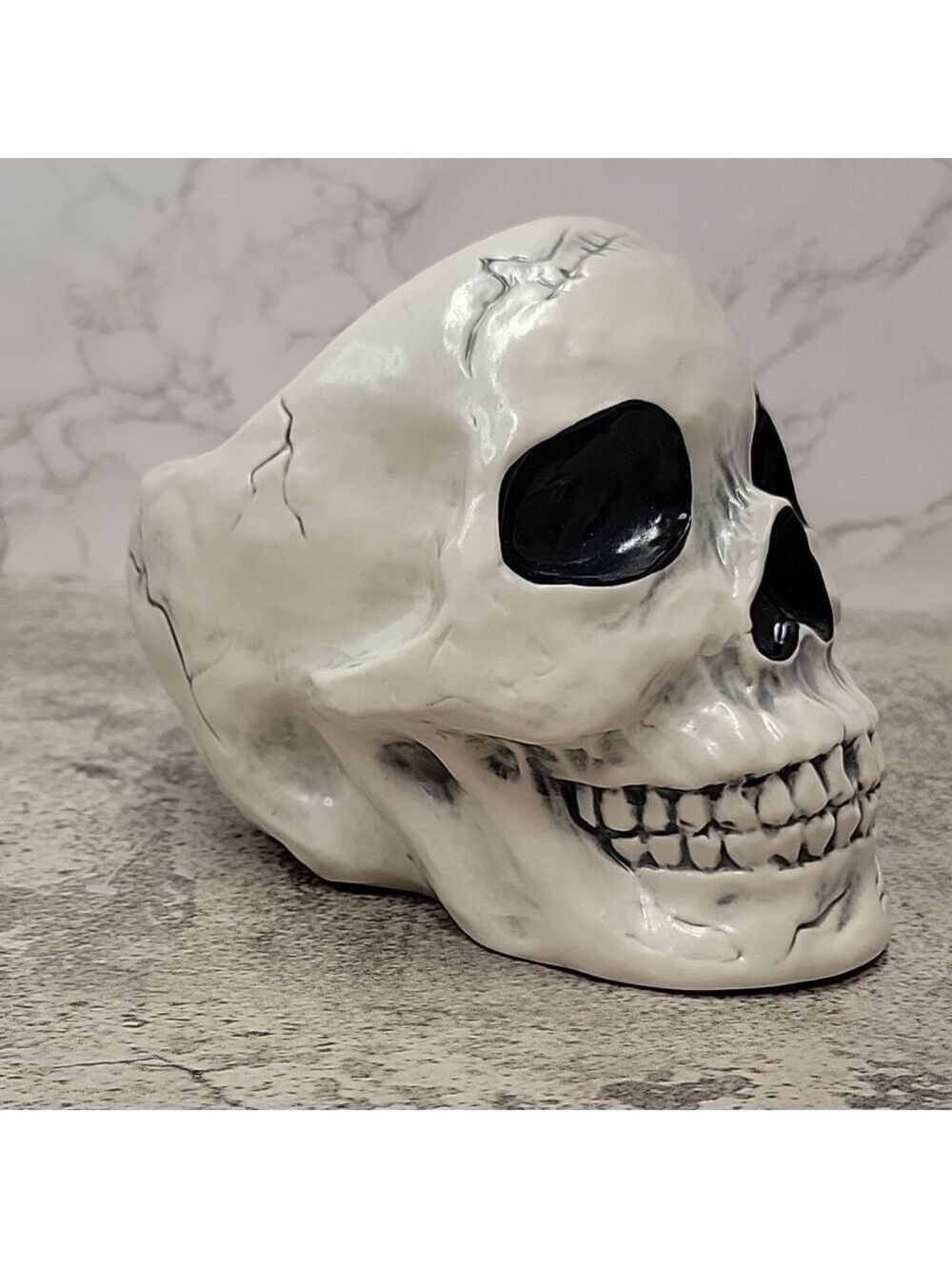 Ceramic Skull Candy Dish - Picture 12 of 12